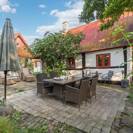 3 Bedroom Gorgeous In *